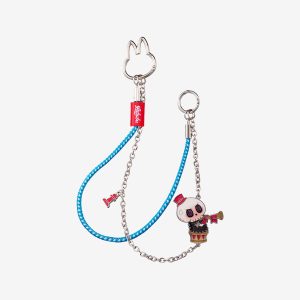 Labubu Let’s Checkmate Blind Box Pendant Set – 6 Unique Chess Charms