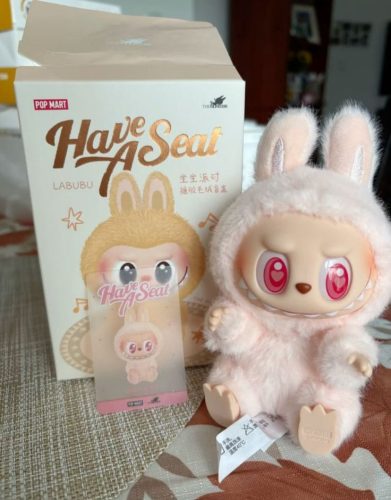 Labubu Vinyl Plush Hehe – Have a Seat Series photo review