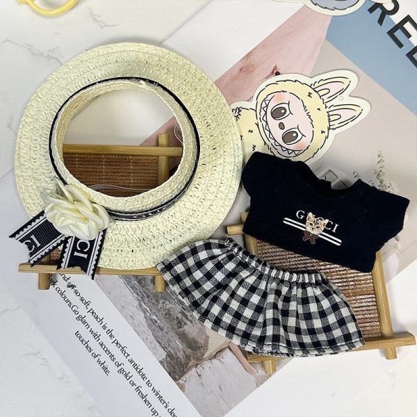 Labubu Country Elegance – Vichy Dress & Hat